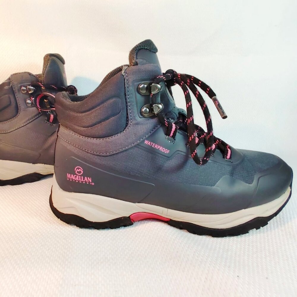 Magellan Outdoors 167566 Waterproof Hiking Boots Gray & Pink Woman’s Size 7.5B